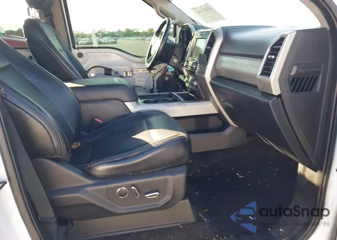 2019 Ford F-250 Lariat из США, поврежденный, VIN 1FT7W2B67KEF41501